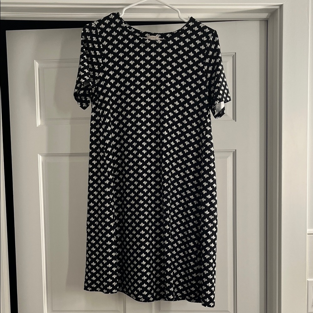 LOFT Black and White Geometric Mini Dress